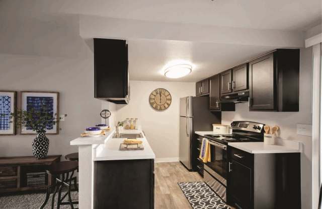 Boulder Creek Apartment Homes