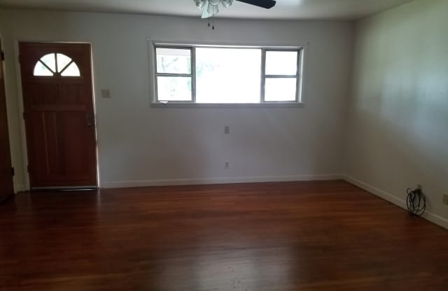 Awesome 4 bedroom 3 bath 2 car garage home!