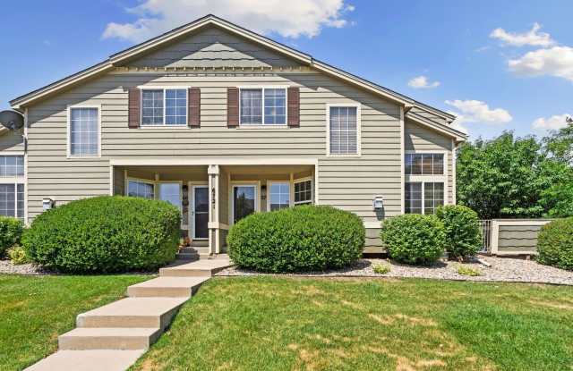 Photo of Spacious 2 Bedroom, 2 bathroom Condo.