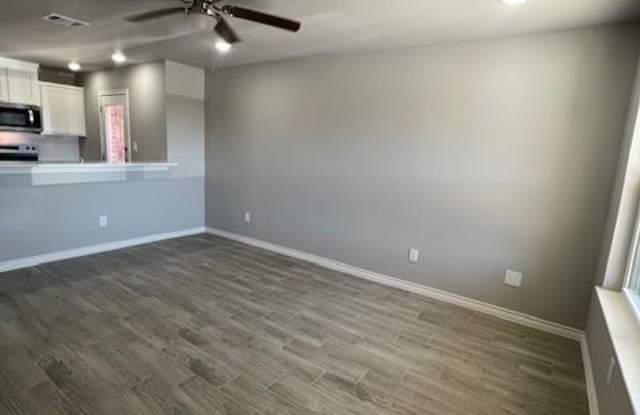 2108 Saulsbury Drive