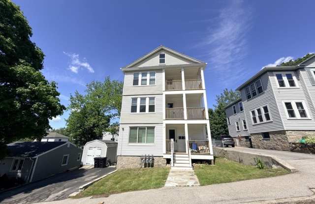4 Glade St