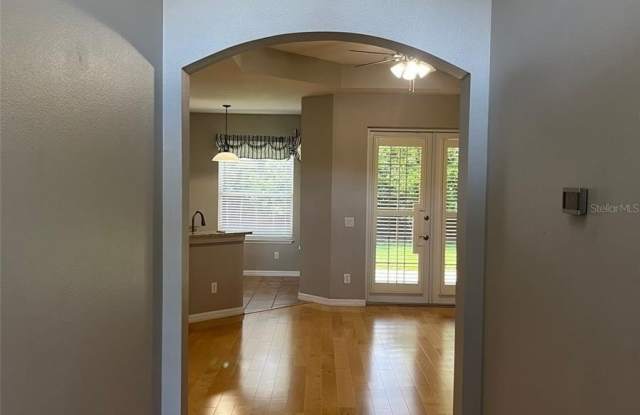 3436 GERBER DAISY LANE