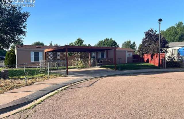 933 Desert Circle