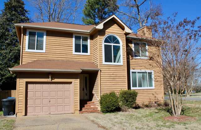 Chicks Beach Living! 3BR/2.5BA - Attached Garage, Private Cul-de-sac- Minutes to the BAY!