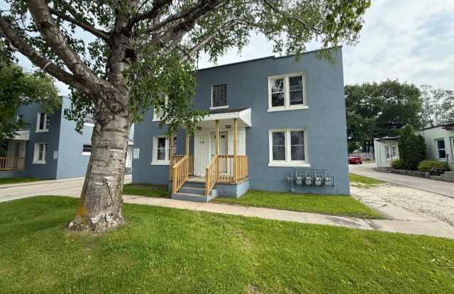 Photo of 1613A Dewey St.