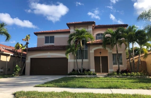 16341 SW 68th Ter - 16341 Southwest 68th Terrace, Miami-Dade County, FL 33193