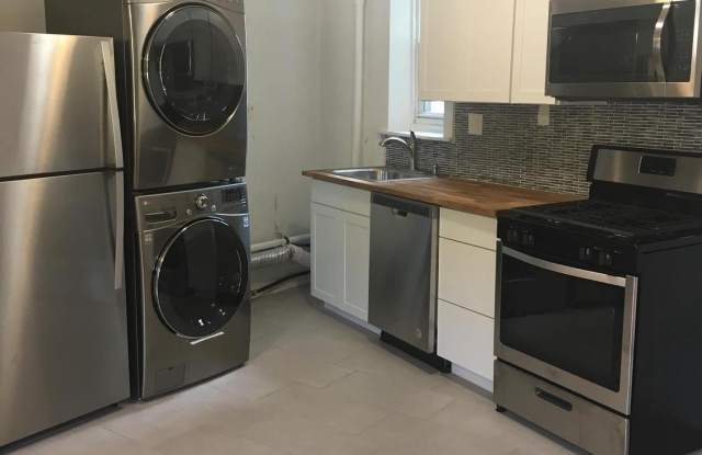 Photo of 4733 UMBRIA Street unit: C