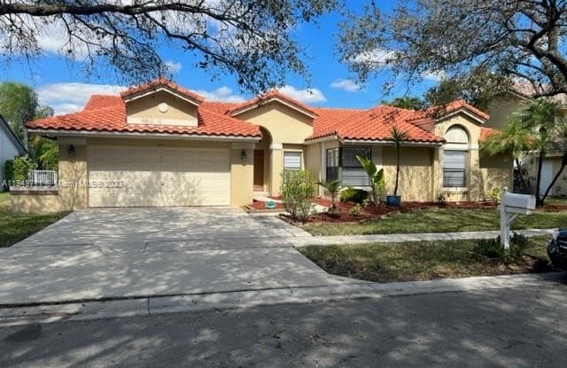 10601 NW 18th Ct - 10601 Northwest 18th Court, Plantation, FL 33322