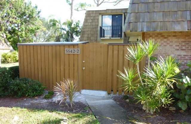 5542 Malt Drive