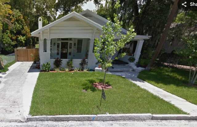 Renovated bungalow in Tampa Heights