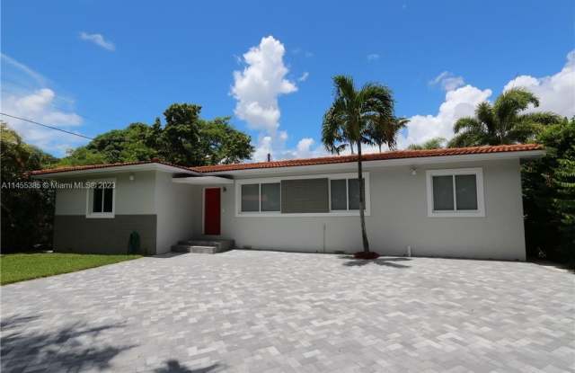 2436 SW 19th Ave - 2436 Southwest 19th Avenue, Miami, FL 33145