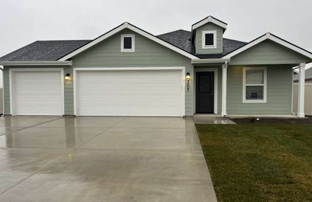 Photo of 307 Avalena Avenue