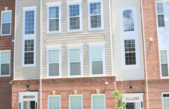 14521 Barkham Dr Unit 273A - 14521 Barkham Dr, Neabsco, VA 22191