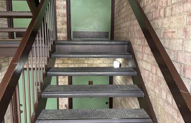 19023 MILLS CHOICE Road unit: #4