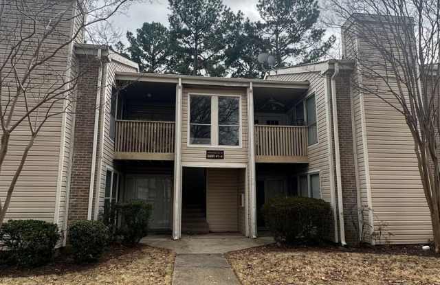 1BD/1BA Condo located on the Germantown/Memphis Line!