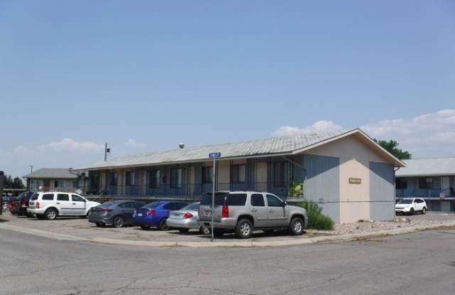 108 Camelot Court