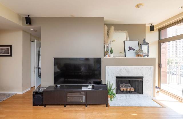 400 North Clinton Street