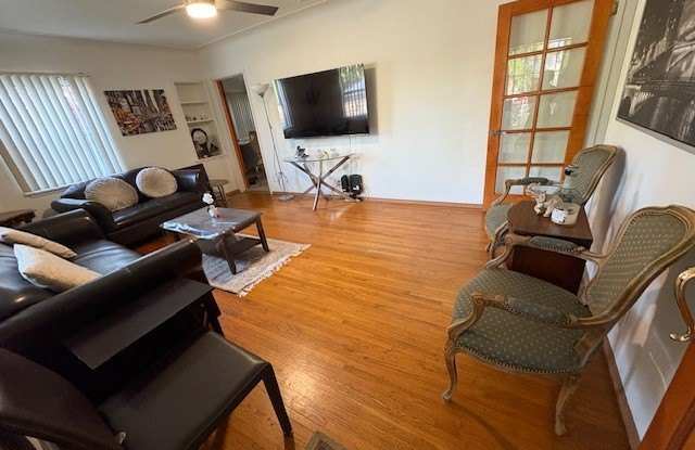 5805 E Riverton Avenue