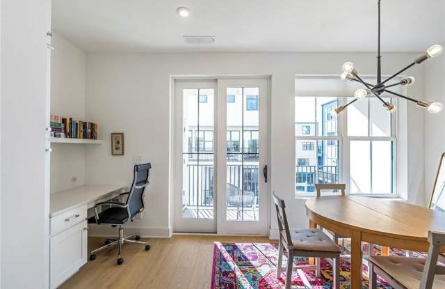 230 New Street unit: 1201