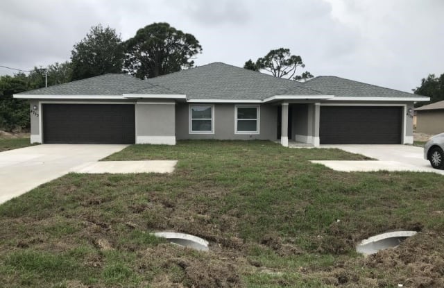 1129 Gordon Avenue S - 1129 Gordon Avenue South, Lehigh Acres, FL 33973