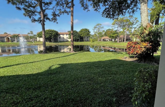 628 Sea Pine Way - 628 Sea Pine Way, Greenacres, FL 33415