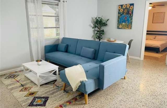 316 SW 15th Street