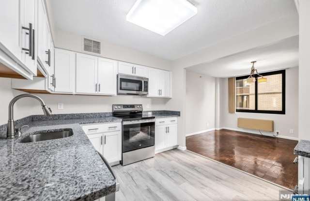 326 Prospect Avenue