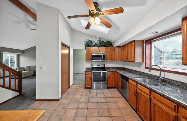 Charming 3BR House near 69th and Sheridan Boulevard