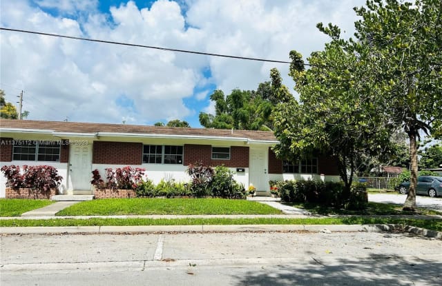 16800 NE 1st Ave - 16800 Northeast 1st Avenue, North Miami Beach, FL 33162