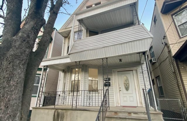 48 SHEFFIELD ST - 48 Sheffield Street, Jersey City, NJ 07305