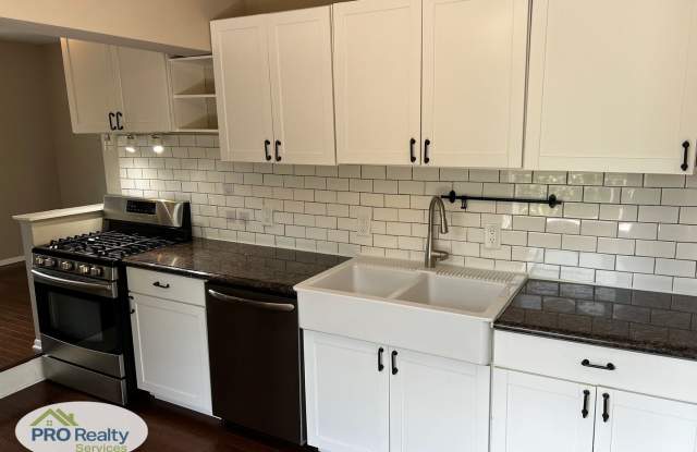 3 Bedroom Bungalow **Half off 1 Month's Rent with a September 2026 Move In**