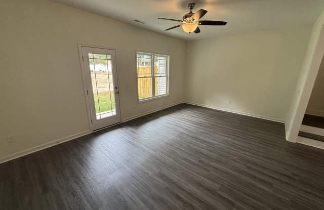 606 South Blackmon Street