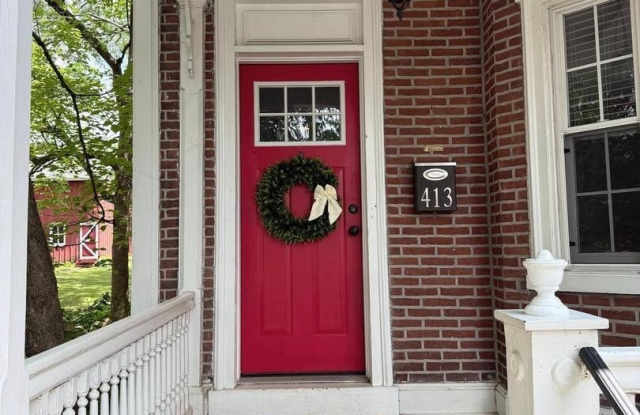 413 E MONTGOMERY AVE