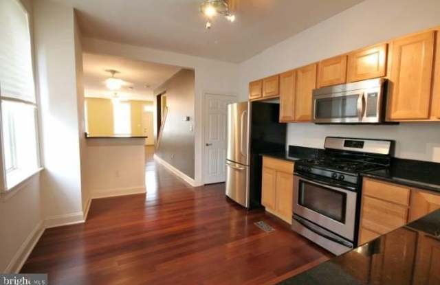 219 HERMITAGE Street