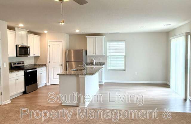 3047 Crescent Lake Lane