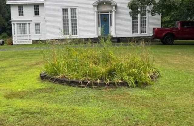 152 Main Street unit: #3