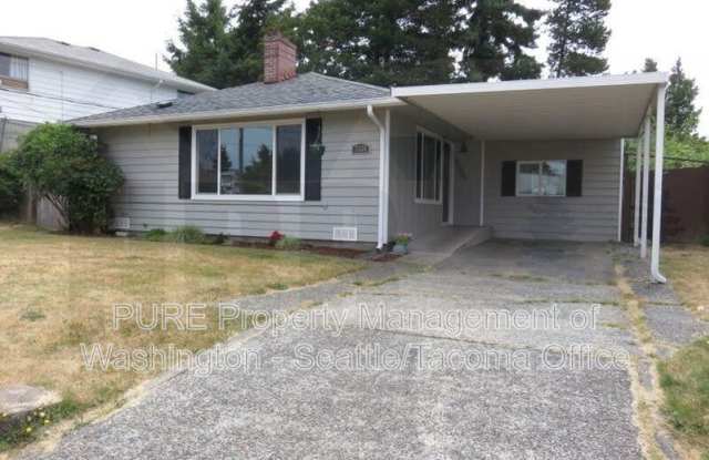 7526 Olympus Dr W