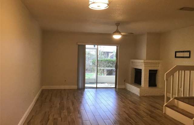 5163 LAZY OAKS DRIVE