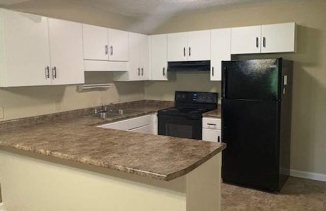 3 bed, 2 bath condo ready for move-in.