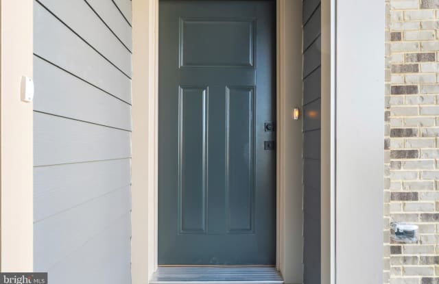 19705 MISTY MOSS Square