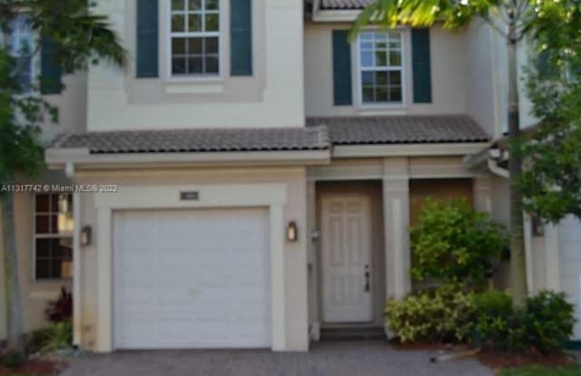 11823 SW 152nd Ct - 11823 Southwest 152nd Court, The Hammocks, FL 33196