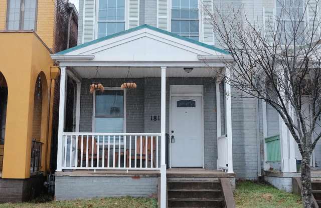 Photo of 1810 Idlewood Avenue