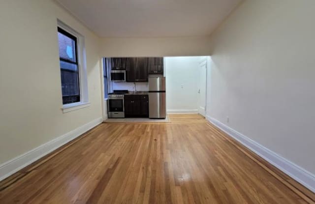 35-16 34TH ST. - 35-16 34th Street, Queens, NY 11106
