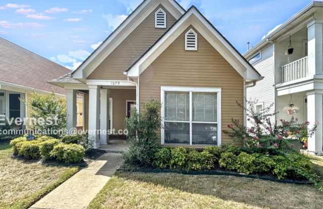 Photo of 1079 River Isle Drive