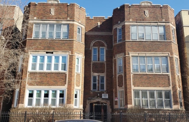 7743 S KINGSTON Avenue - 7743 South Kingston Avenue, Chicago, IL 60649