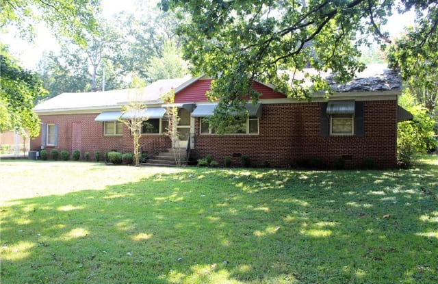 1200  N 56Th  TER - 1200 N 56th Ter, Fort Smith, AR 72904