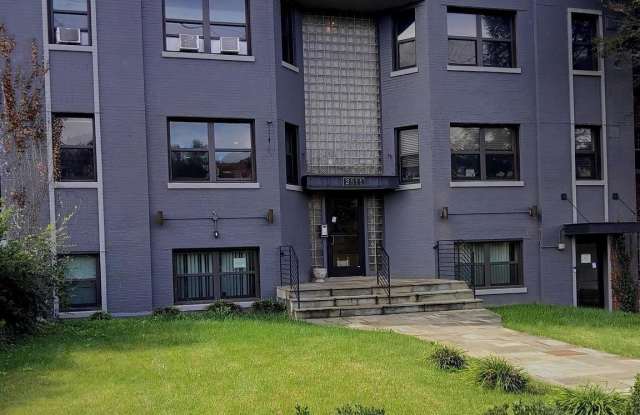 2811 PENNSYLVANIA Avenue SE