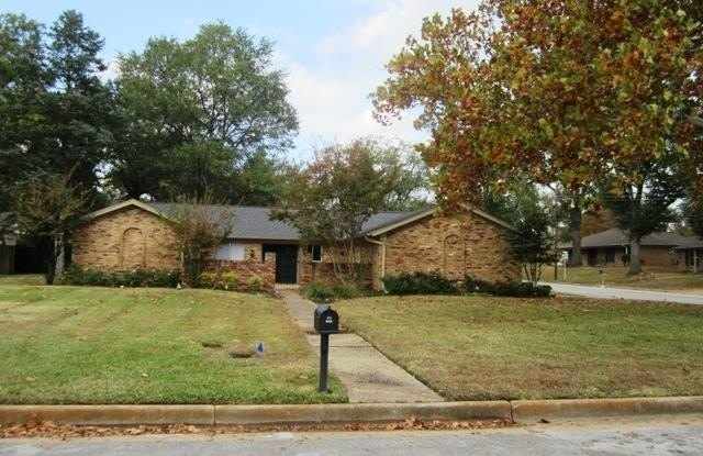 Photo of 328 Brookwood