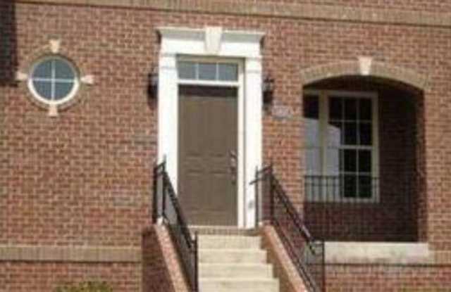 13640 Whitten Drive N