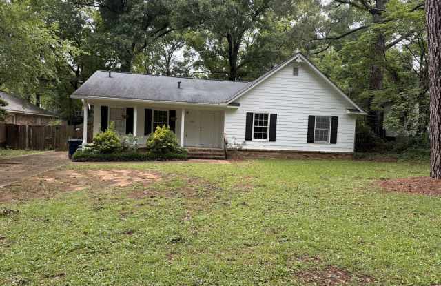 Photo of Nice 3 Bed 2 Bath Available Now!